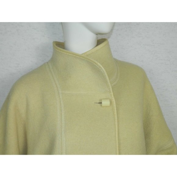 PIRETTA Finland Jacket Ivory Pea Coat Wool Oversize Slouchy Size 40 UK 14 USA 12 - Picture 3 of 9